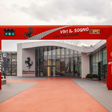 住宿加早餐酒店 Red One