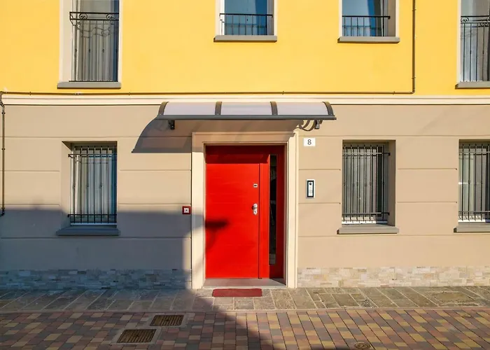 Bed and Breakfast Red One